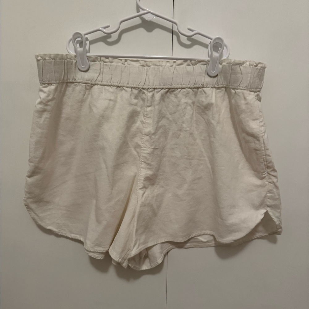 Universal Thread Linen Cream Elastic Waist Shorts, Size Large